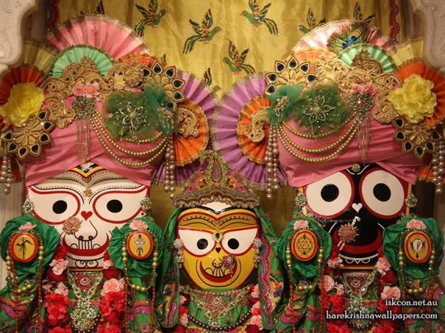 Jagannath Baladeva Subhadra Wallpaper (001)