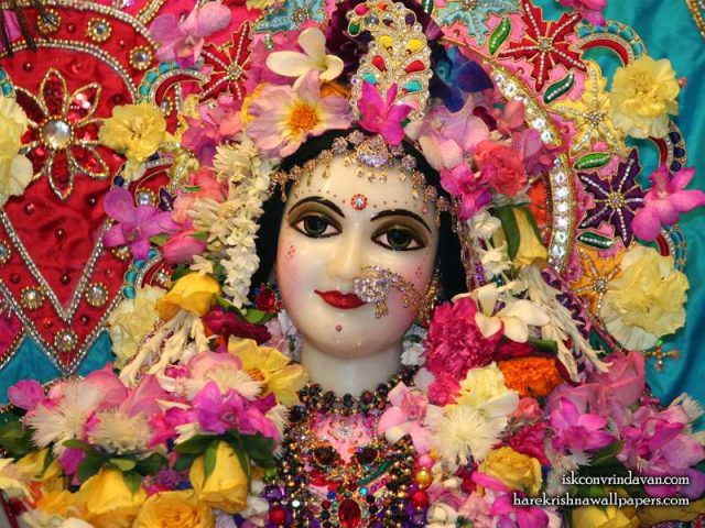 Sri Radha Close up Wallpaper (017)