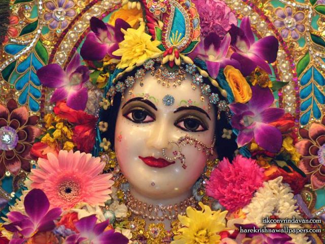 Sri Radha Close up Wallpaper (024)