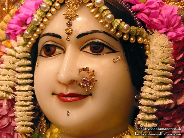 Sri Sita Close up Wallpaper (004)