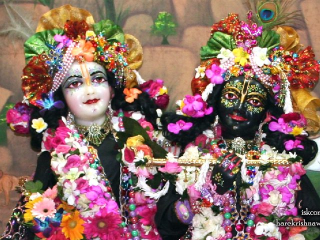 Sri Sri Krishna Balaram Close up Wallpaper (003) Size 1280×720 Download