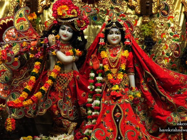 Sri Sri Radha Govinda Wallpaper (003) Size 2400×1350 Download