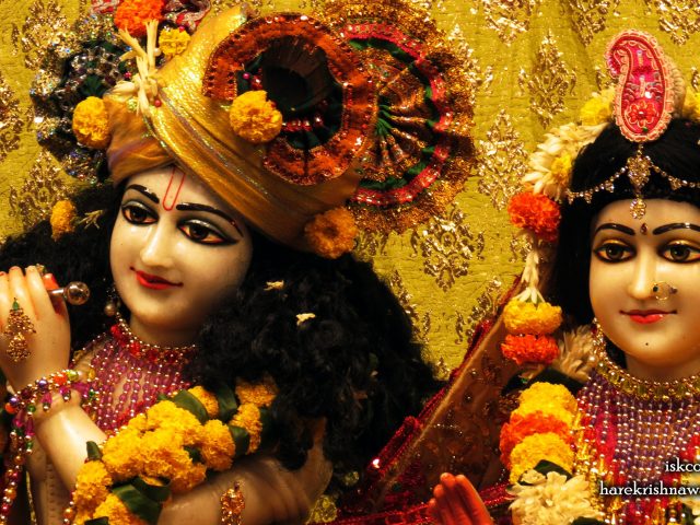 Sri Sri Radha Govinda Close up Wallpaper (004) Size 2400×1350 Download