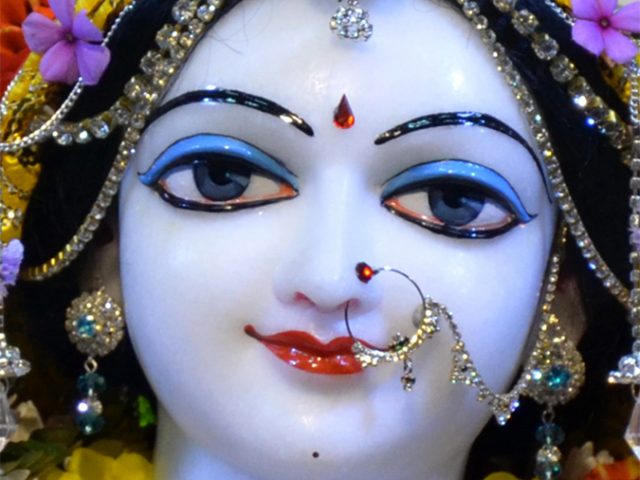 Sri Radha Close up Wallpaper (006) Size 675×1200 Download