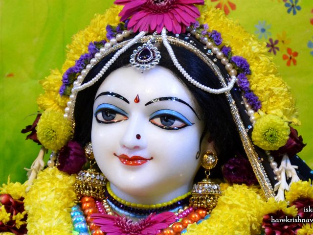 Sri Radha Close up Wallpaper (007) Size 1280×720 Download