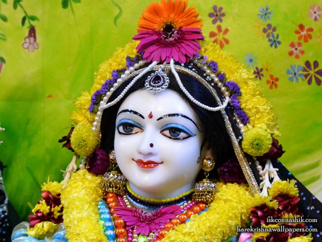 Sri Radha Close up Wallpaper (007) Size 800×600 Download