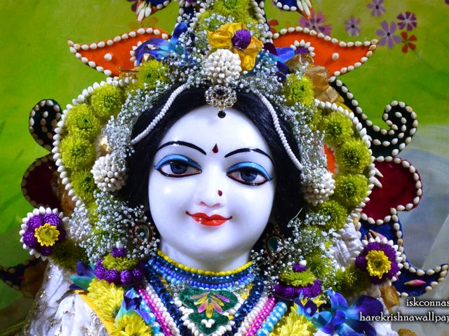 Sri Radha Close up Wallpaper (009) Size 1280×800 Download