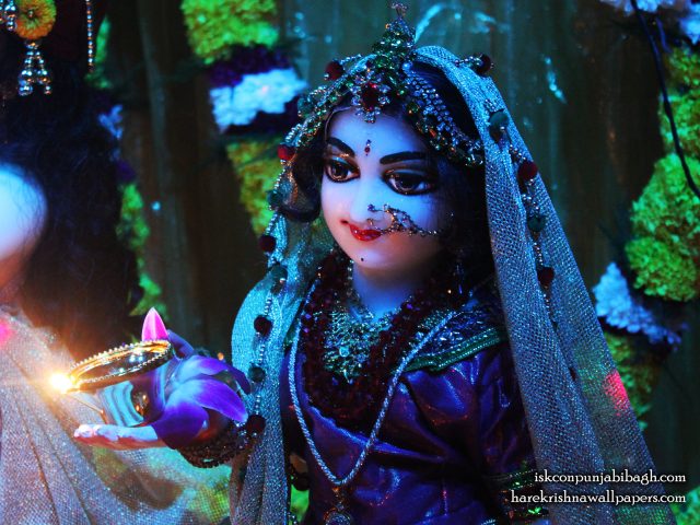 Sri Radha Close up Wallpaper (010) Size 1600×1200 Download