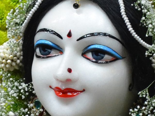 Sri Radha Close up Wallpaper (010) Size 675×1200 Download
