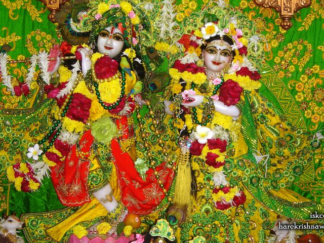 Sri Sri Radha Giridhari Wallpaper (011) Size 1280×720 Download