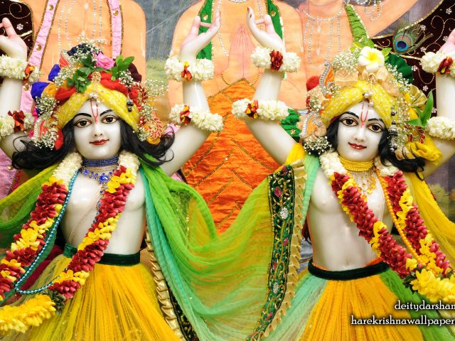 Sri Sri Nitai Gaurachandra Close up Wallpaper (020) Size 2560×1600 Download