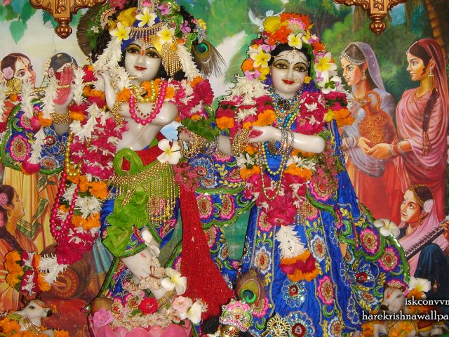 Sri Sri Radha Giridhari Wallpaper (026) Size 1440×900 Download