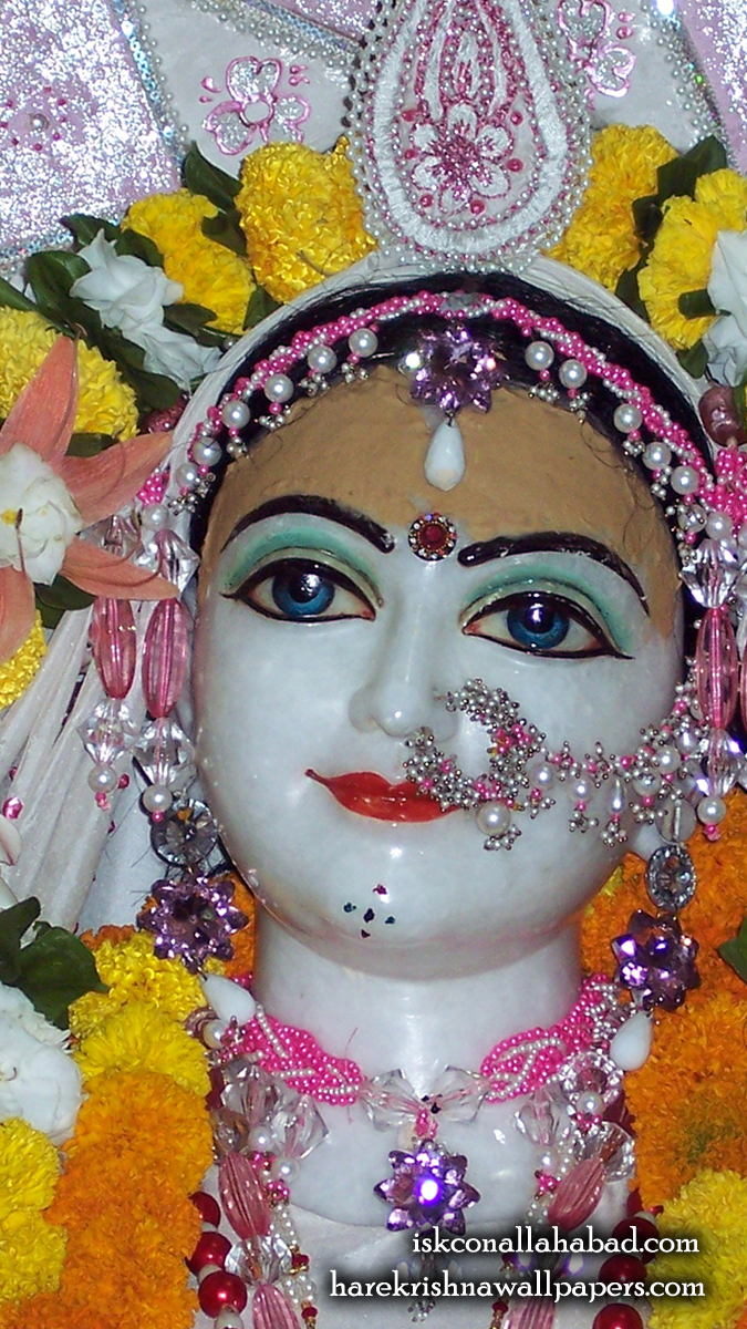 Sri Radha Close up Wallpaper (001) Size 675x1200 Download