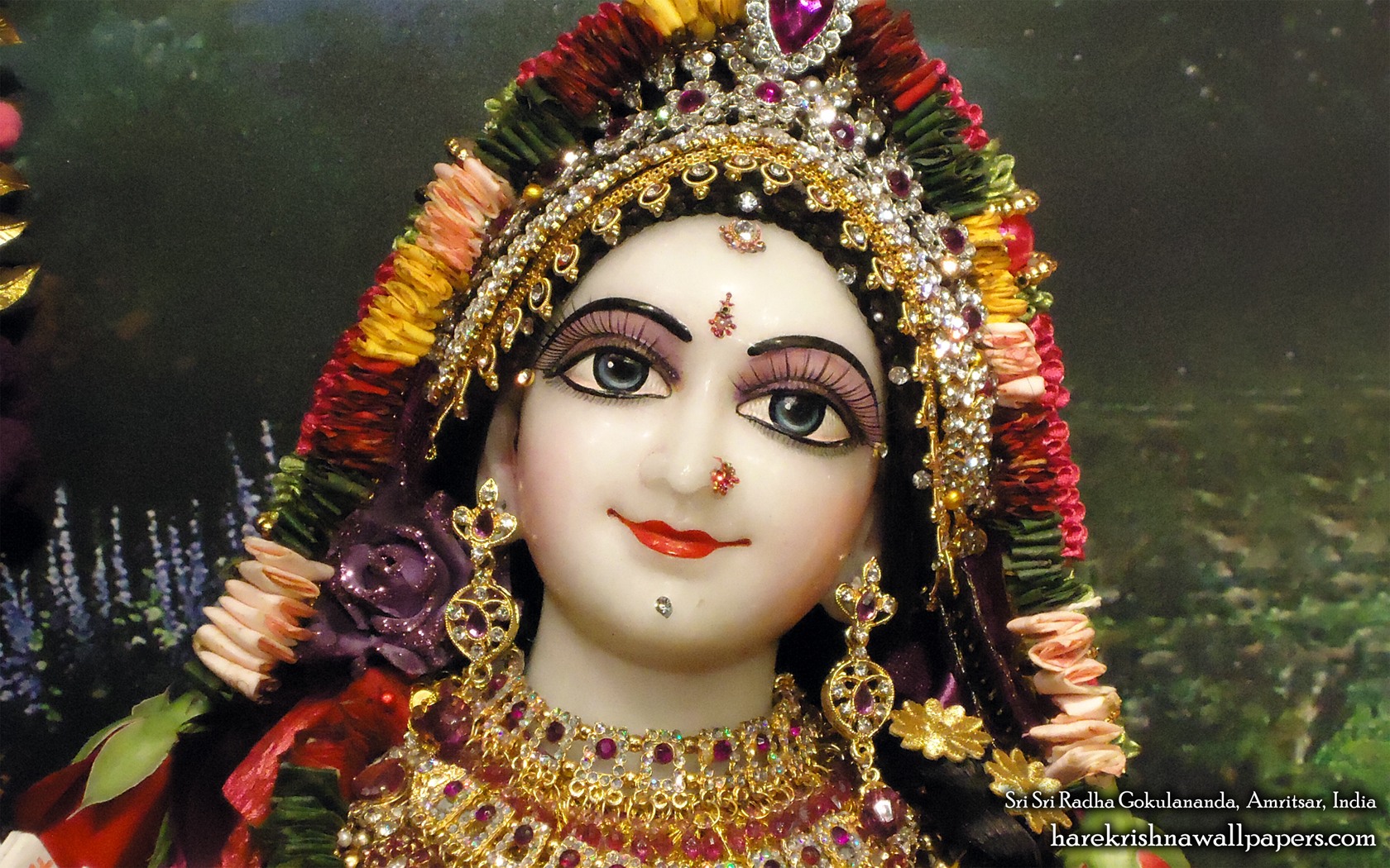 Sri Radha Close up Wallpaper (004) Size 1680x1050 Download