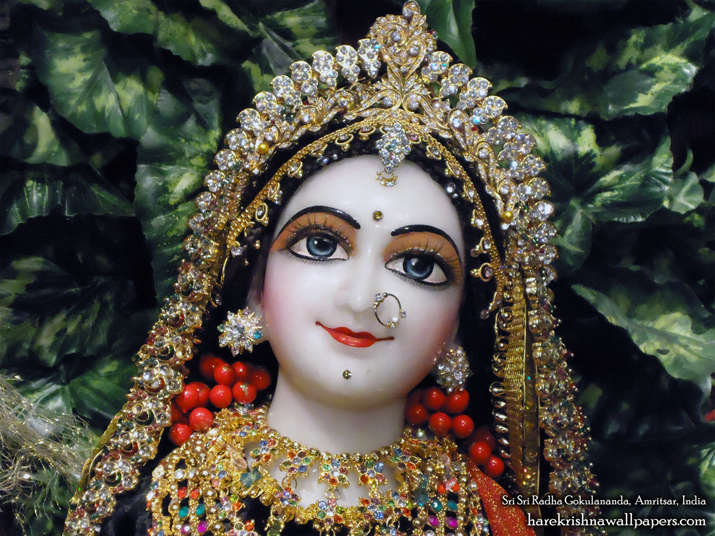 Sri Radha Close up Wallpaper (005) Size 1400x1050 Download