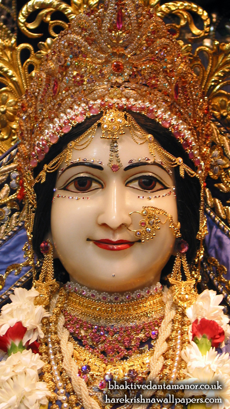 Sri Sita Close up Wallpaper (001) Size 450x800 Download