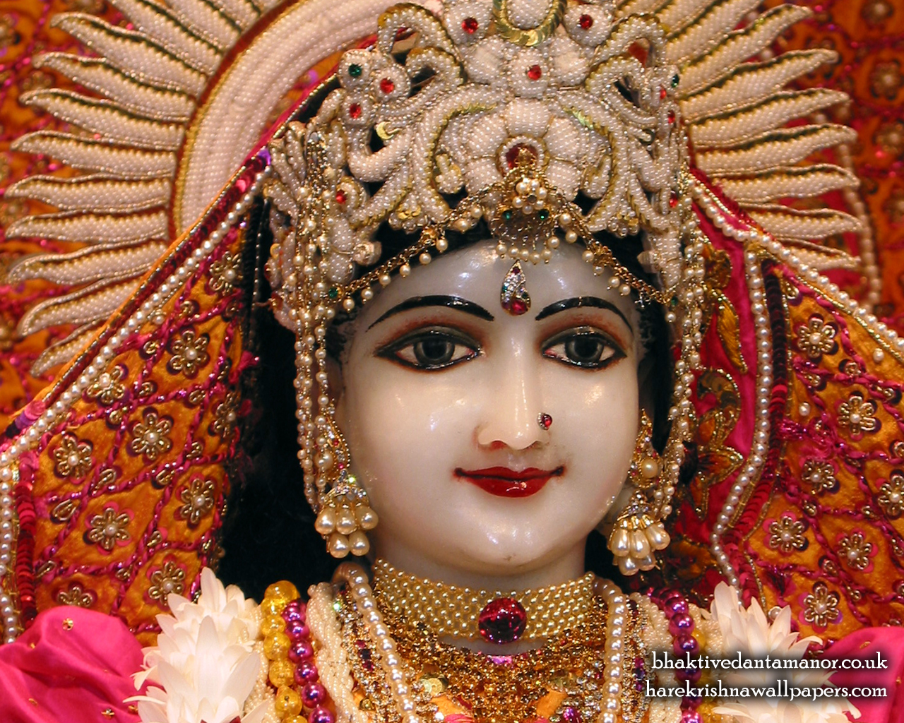 Sri Radha Close up Wallpaper (006) Size 1280x1024 Download