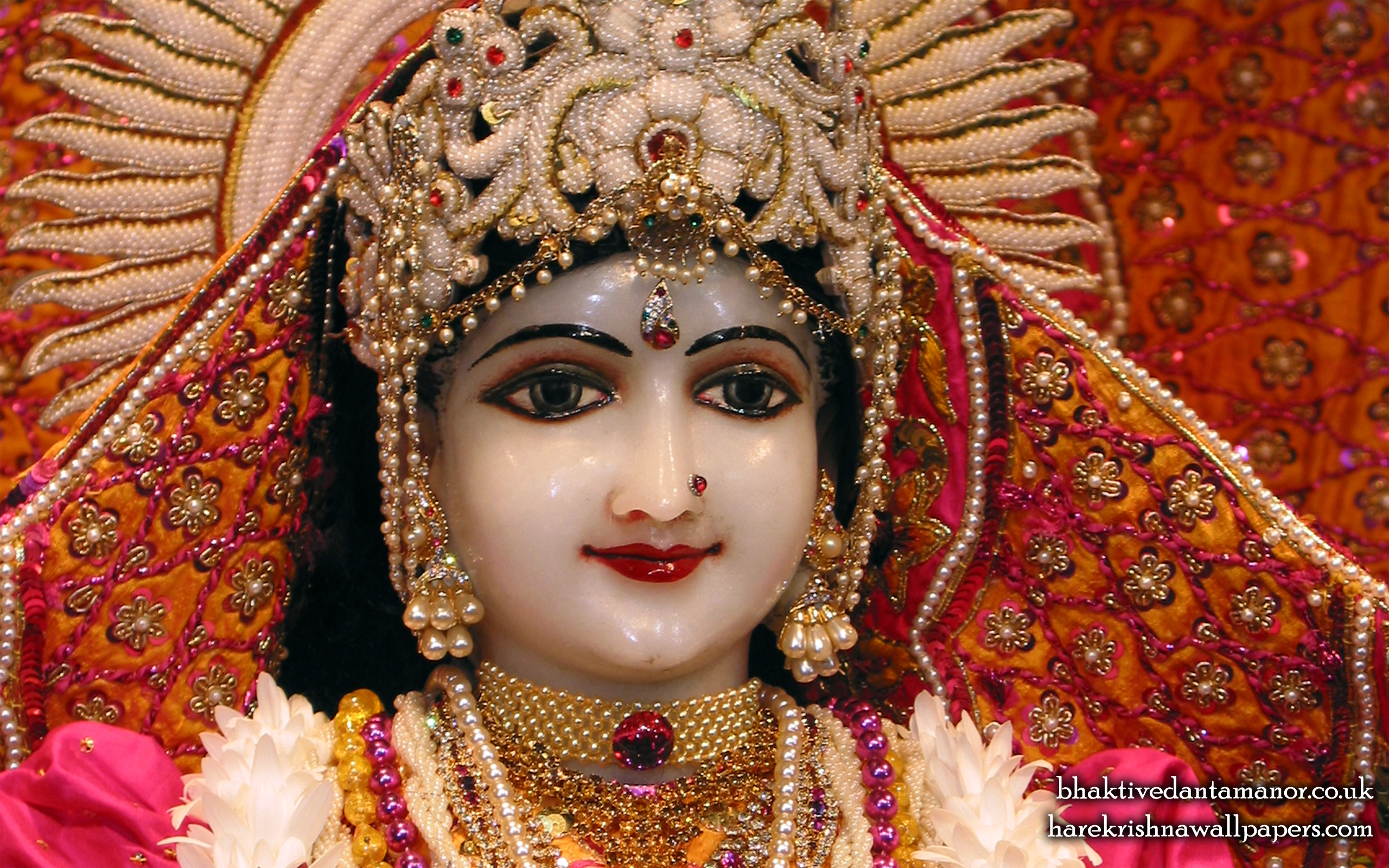 Sri Radha Close up Wallpaper (006) Size 2560x1600 Download