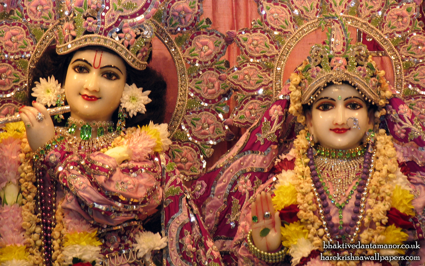 Sri Sri Radha Gokulanand Close up Wallpaper (018) Size 1440x900 Download