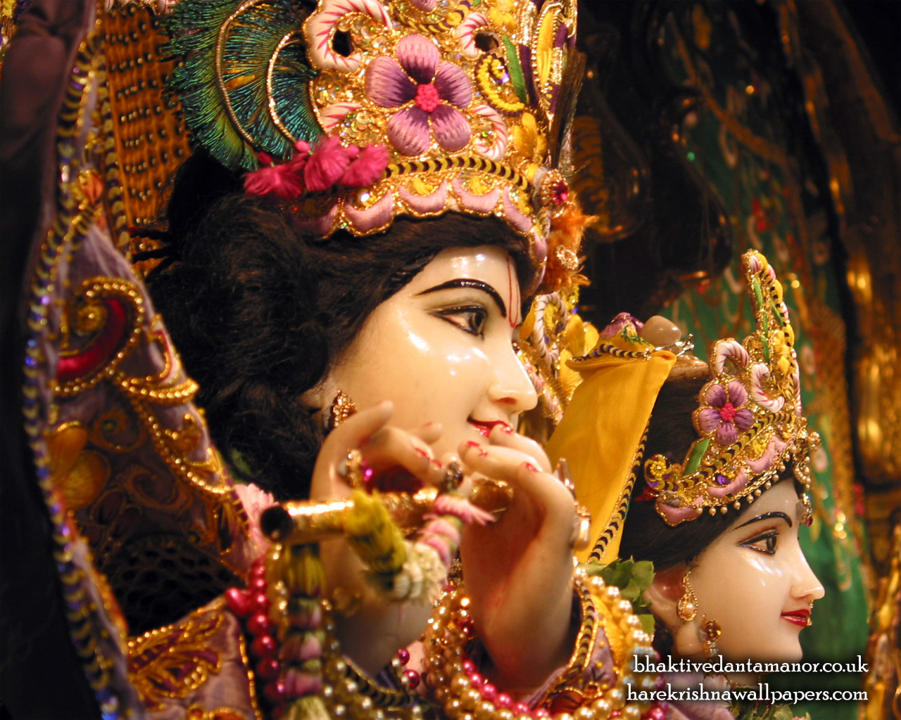 Sri Sri Radha Gokulanand Close up Wallpaper (022) Size 1280x1024 Download