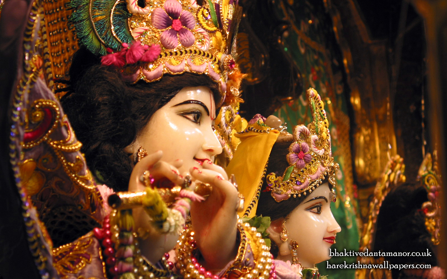 Sri Sri Radha Gokulanand Close up Wallpaper (022) Size 1440x900 Download
