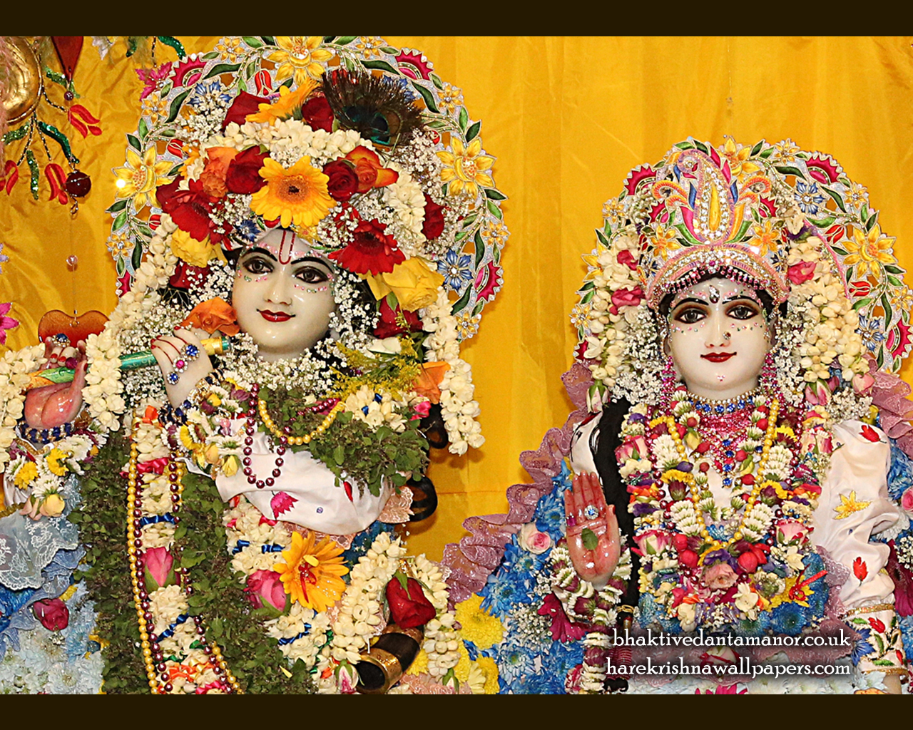 Sri Sri Radha Gokulananda Close up Wallpaper (024) Size 1280x1024 Download
