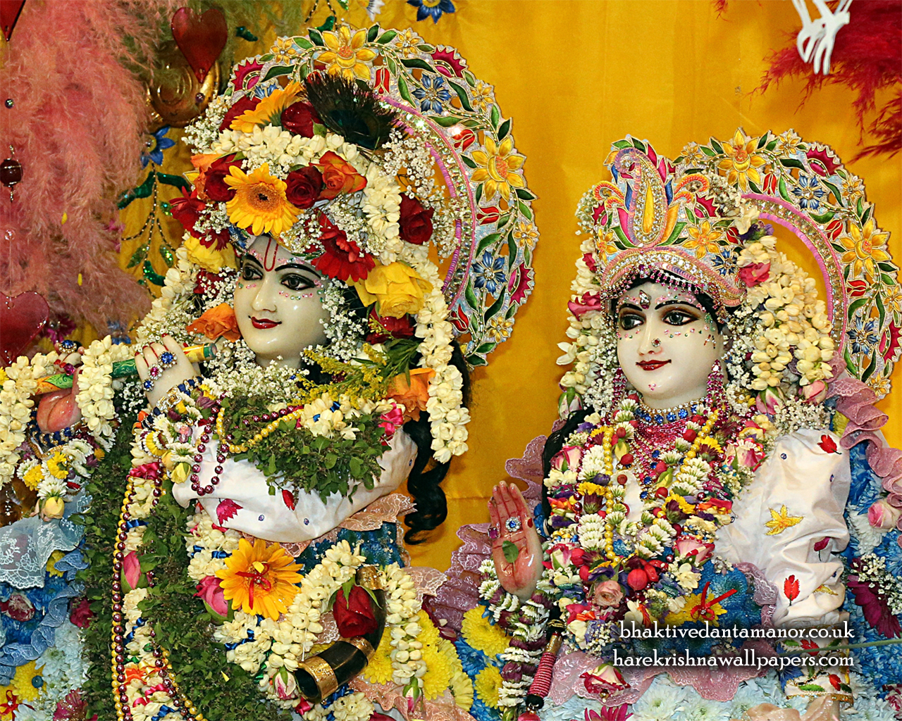 Sri Sri Radha Gokulananda Close up Wallpaper (025) Size 1280x1024 Download