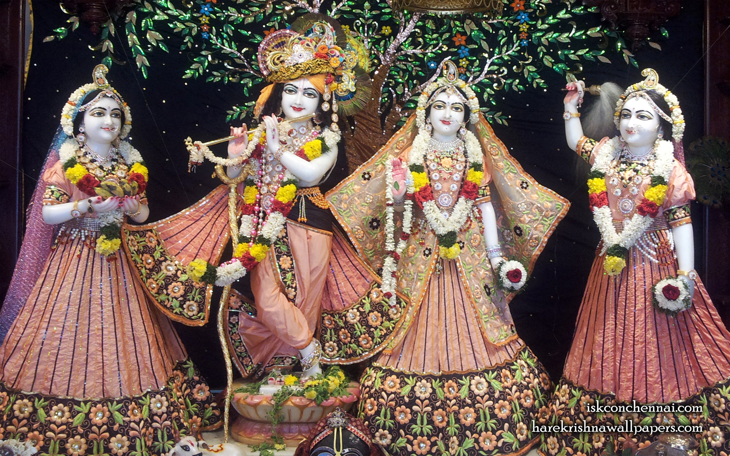 Sri Sri Radha Krishna Lalita Vishakha Wallpaper (004) Size 1440x900 Download
