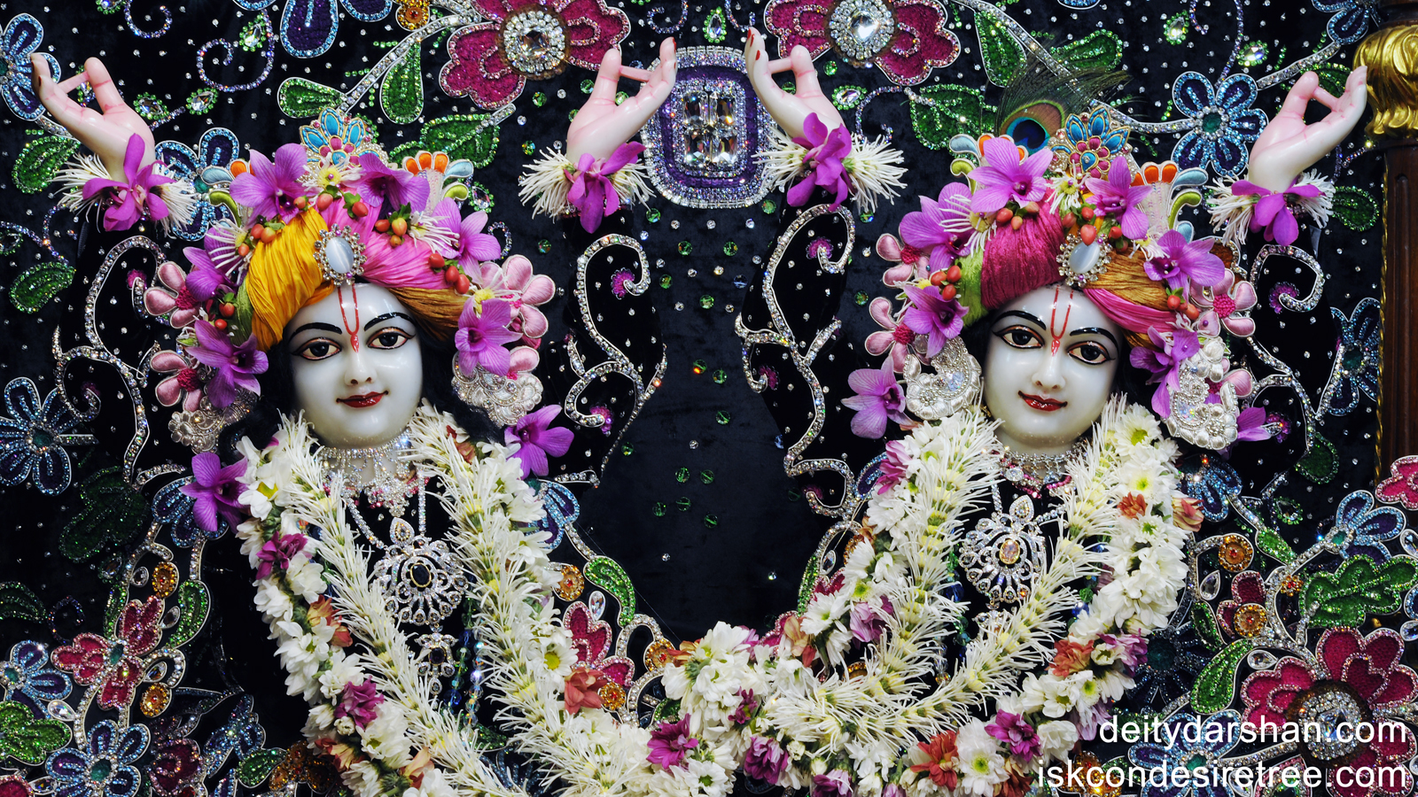 Sri Sri Nitai Gaurachandra Close up Wallpaper (003) Size 1600x900 Download