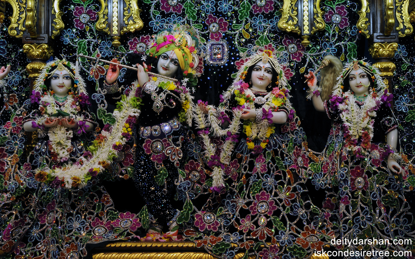 Sri Sri Radha Gopinath Lalita Vishakha Wallpaper (003) Size 1440x900 Download