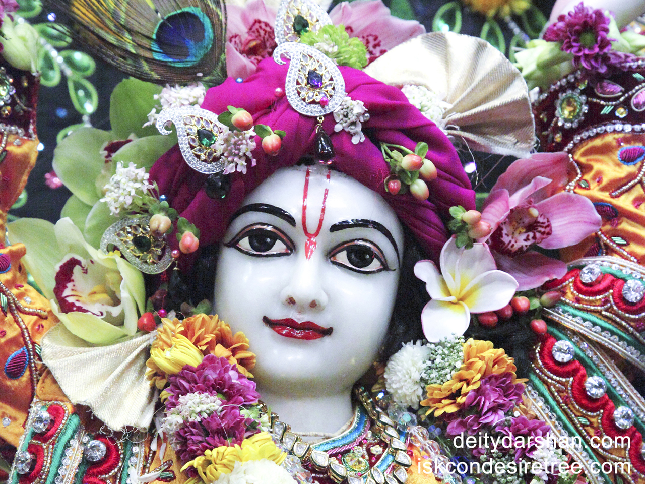 Sri Gaurachandra Close up Wallpaper (008) Size 1280x960 Download