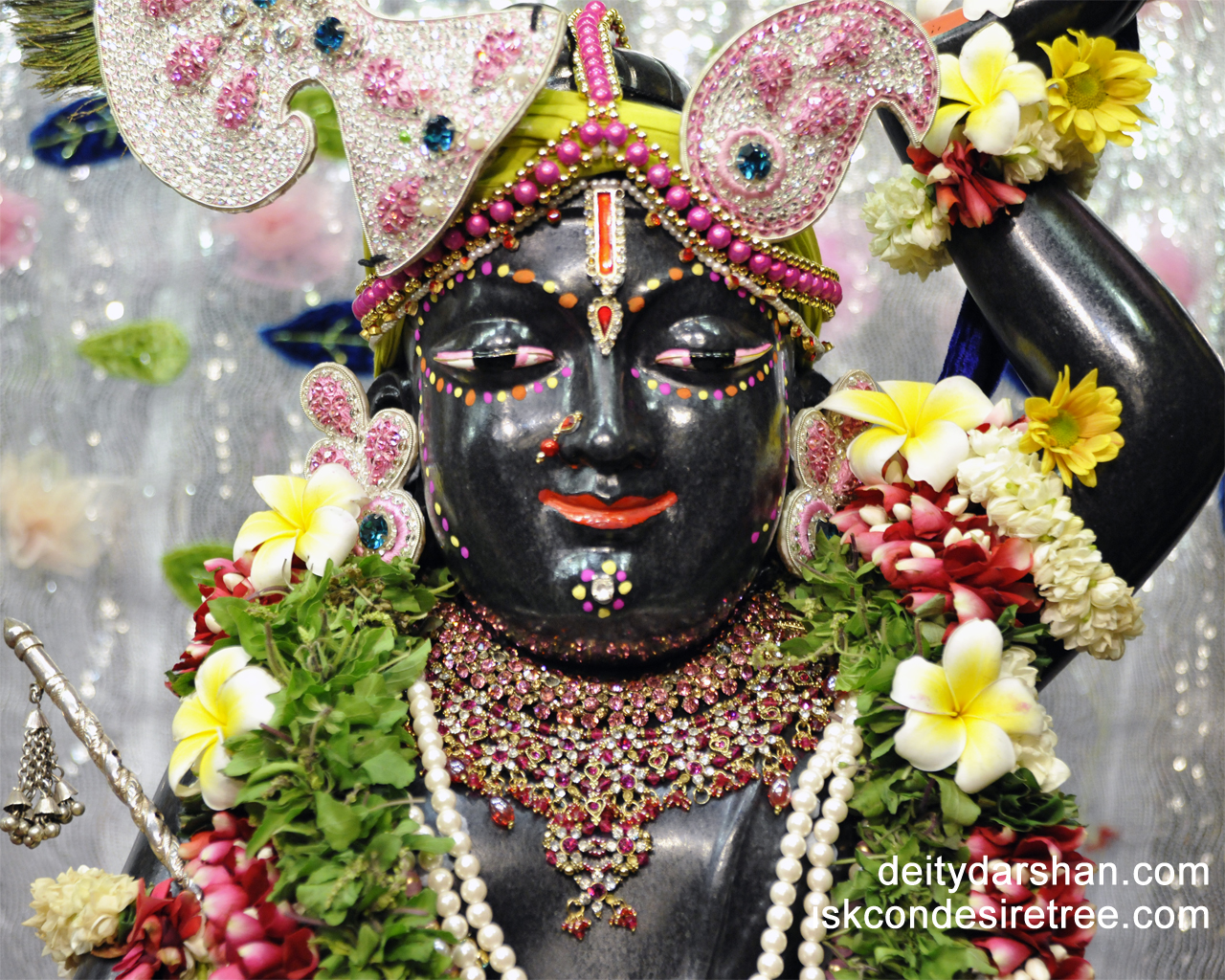 Sri Gopal Close up Wallpaper (011) Size 1280x1024 Download