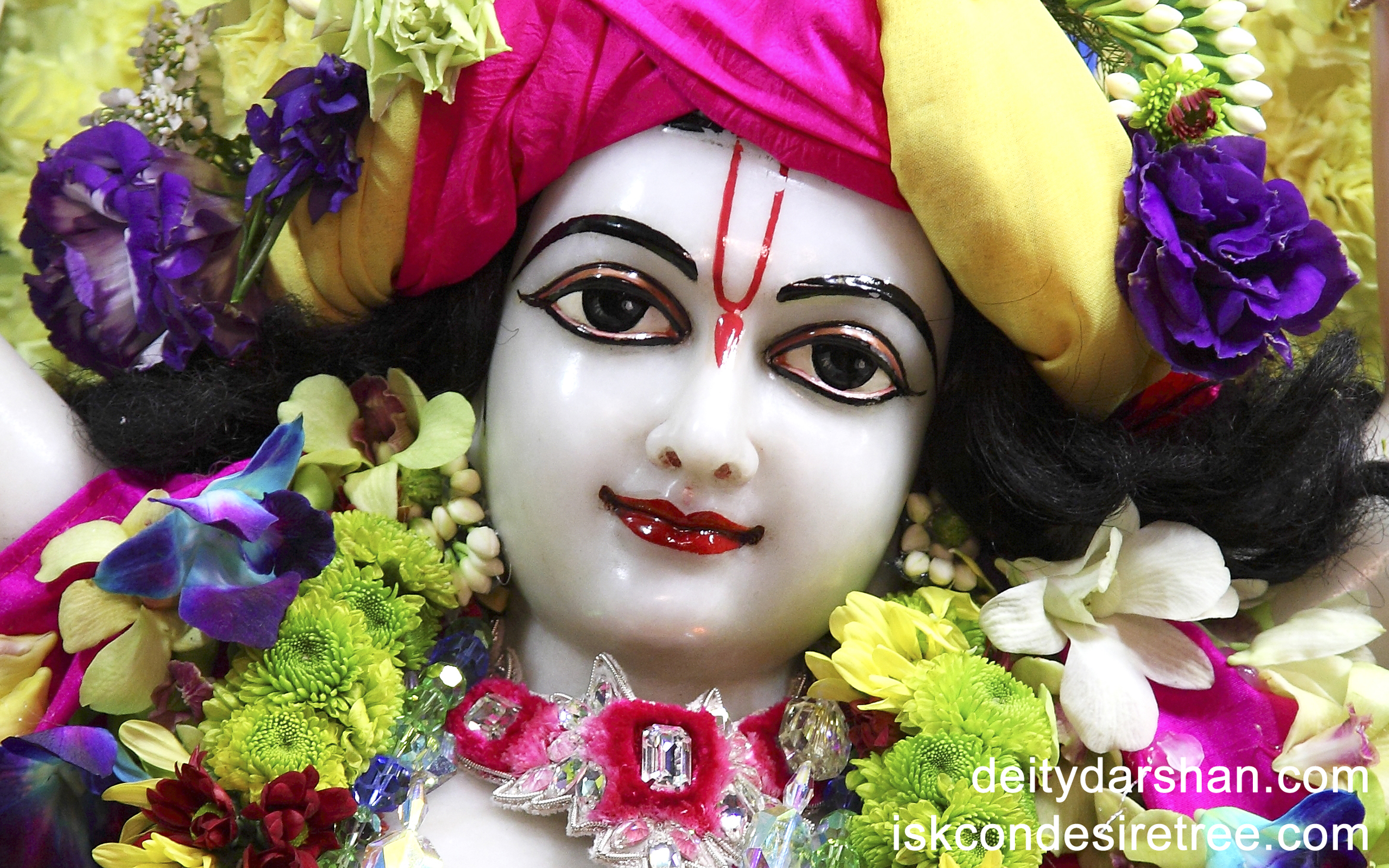 Sri Gaurachandra Close up Wallpaper (015) Size 2560x1600 Download