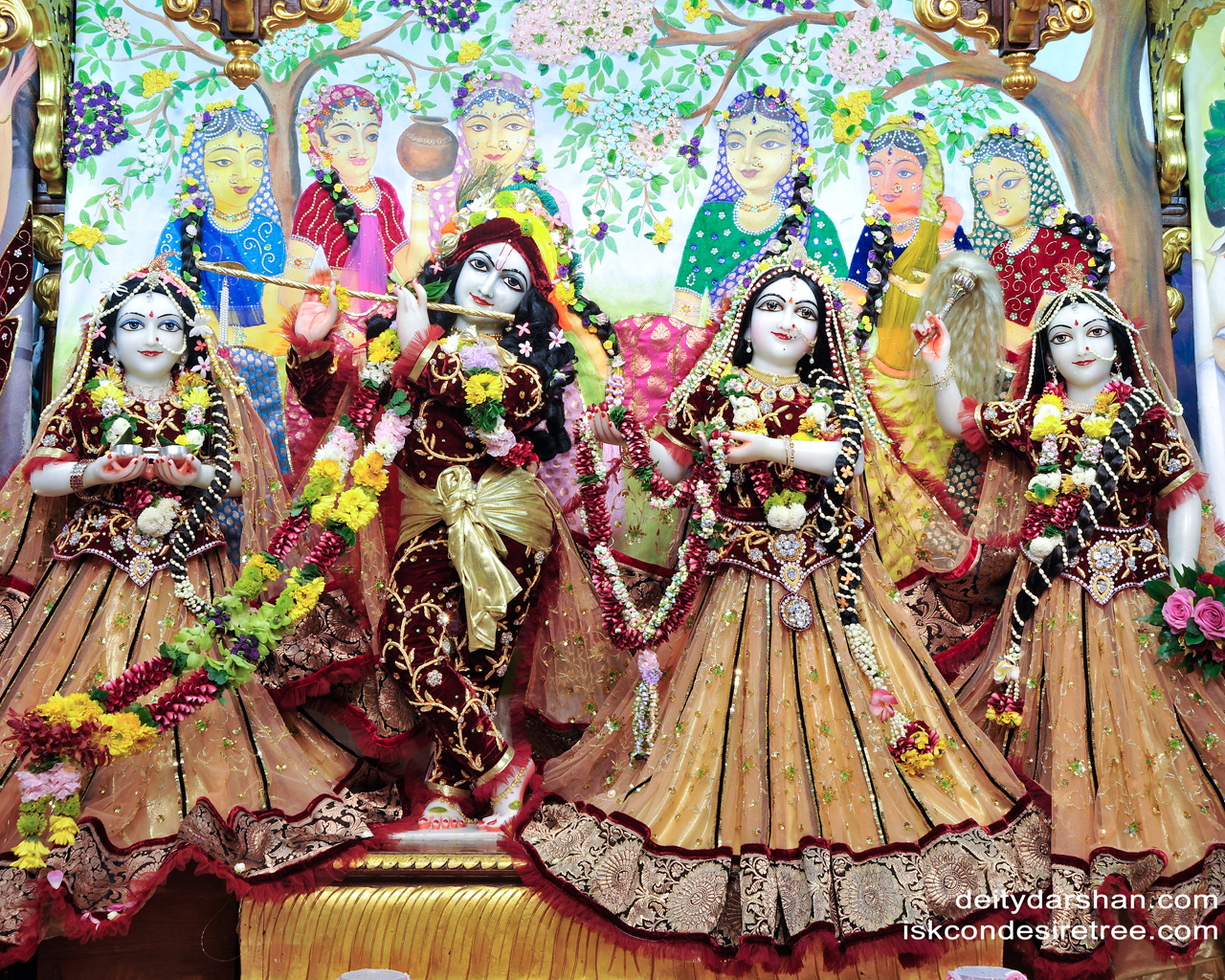 Sri Sri Radha Gopinath Lalita Vishakha Wallpaper (022) Size 1280x1024 Download