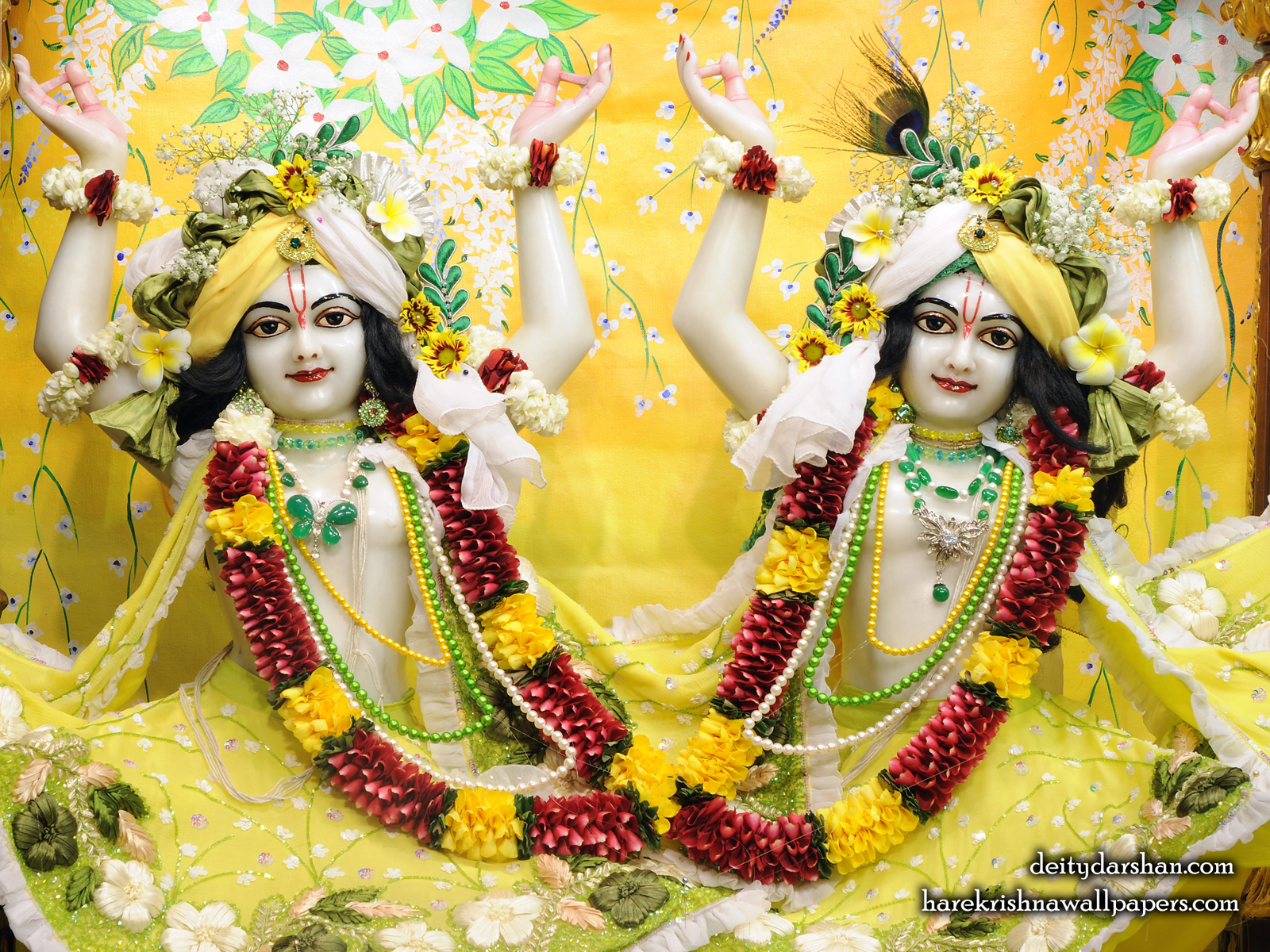 Sri Sri Nitai Gaurachandra Close up Wallpaer (023) Size1600x1200 Download