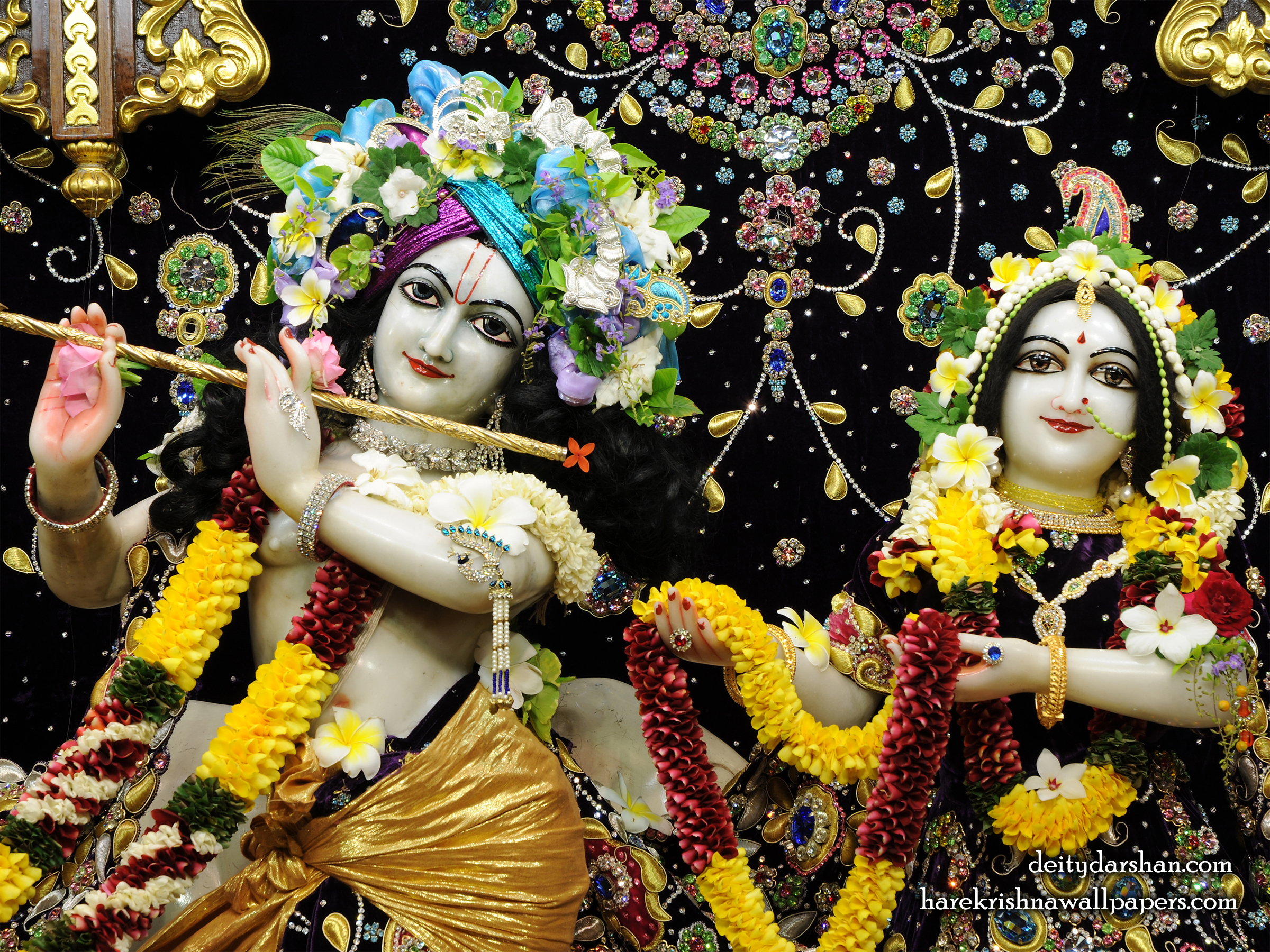 Sri Sri Radha Gopinath Close up Wallpaper (067) Size 2400x1800 Download