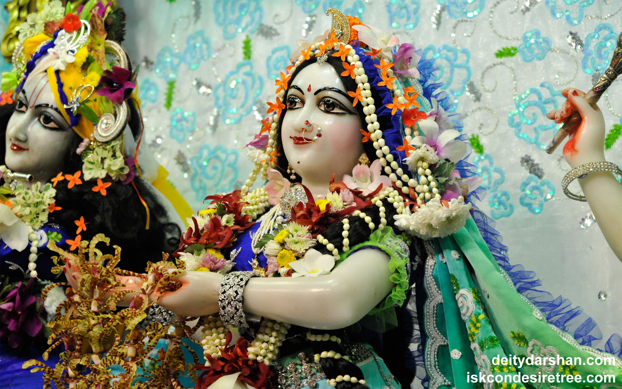 Srimati Radharani Close up Wallpaper (077) Size 2560x1600 Download