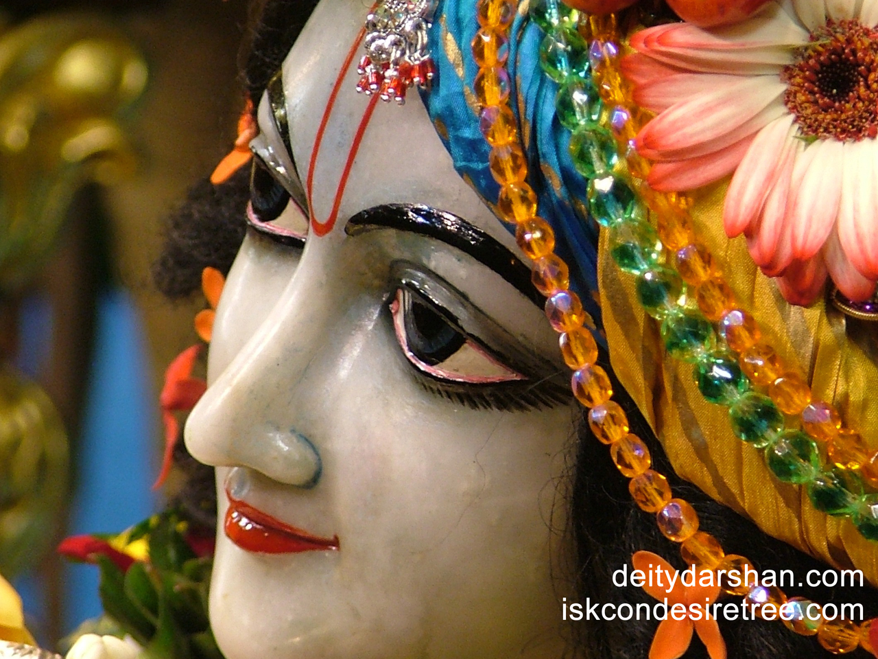 Sri Gopinath Close up Wallpaper (090) Size 1280x960 Download
