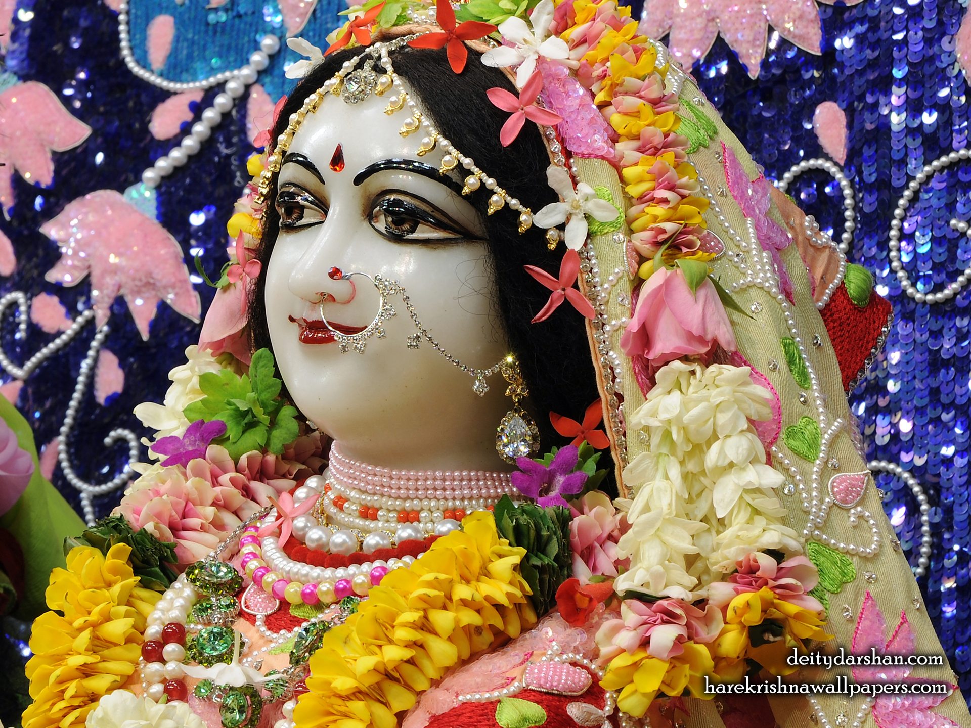 Srimati Radharani Close up Wallpaper (101) Size 1920x1440 Download