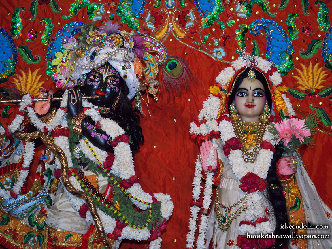 Sri Sri Radha Parthasarathi Close up Wallpaper (001) Size 1152x864 Download