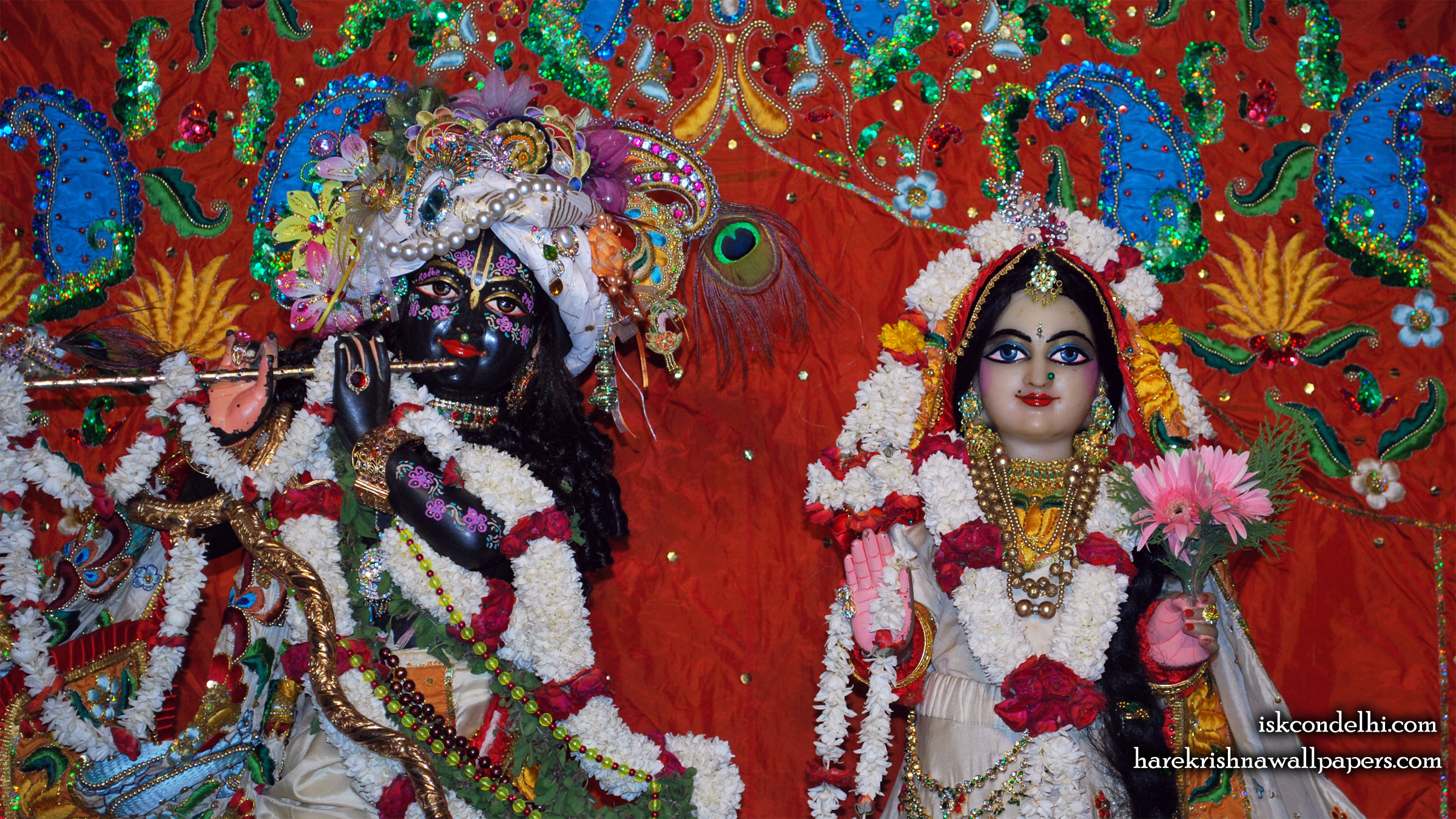 Sri Sri Radha Parthasarathi Close up Wallpaper (001) Size 2400x1350 Download