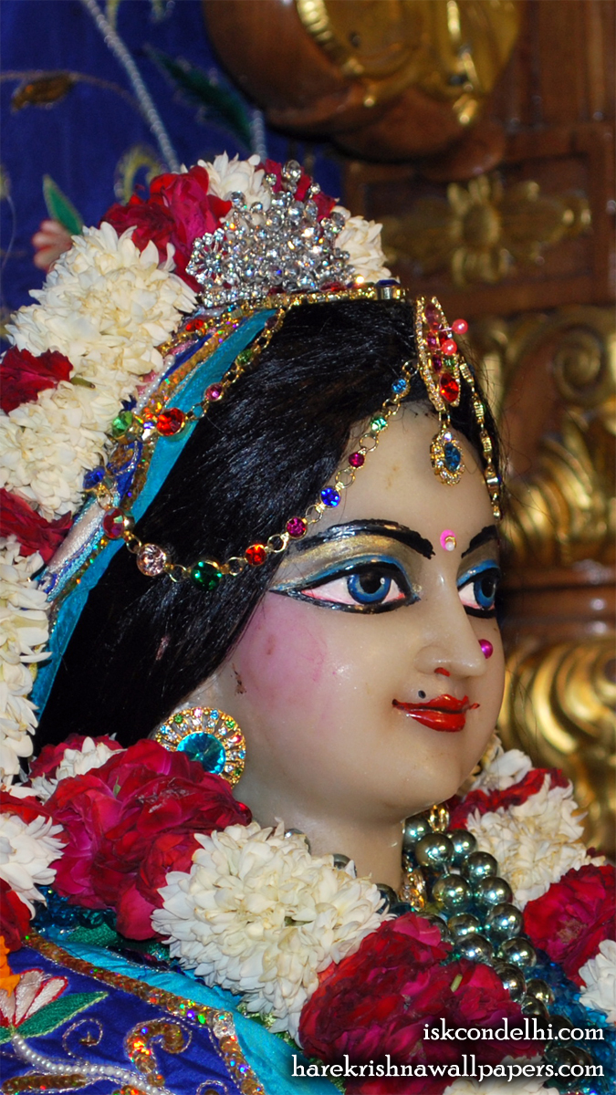 Sri Radha Close up Wallpaper (002) Size 675x1200 Download