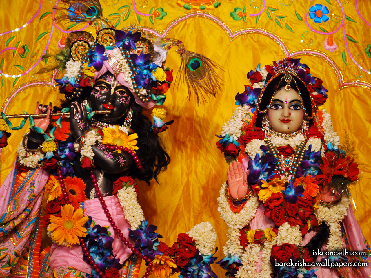 Sri Sri Radha Parthasarathi Close up Wallpaper (004) Size 1280x960 Download