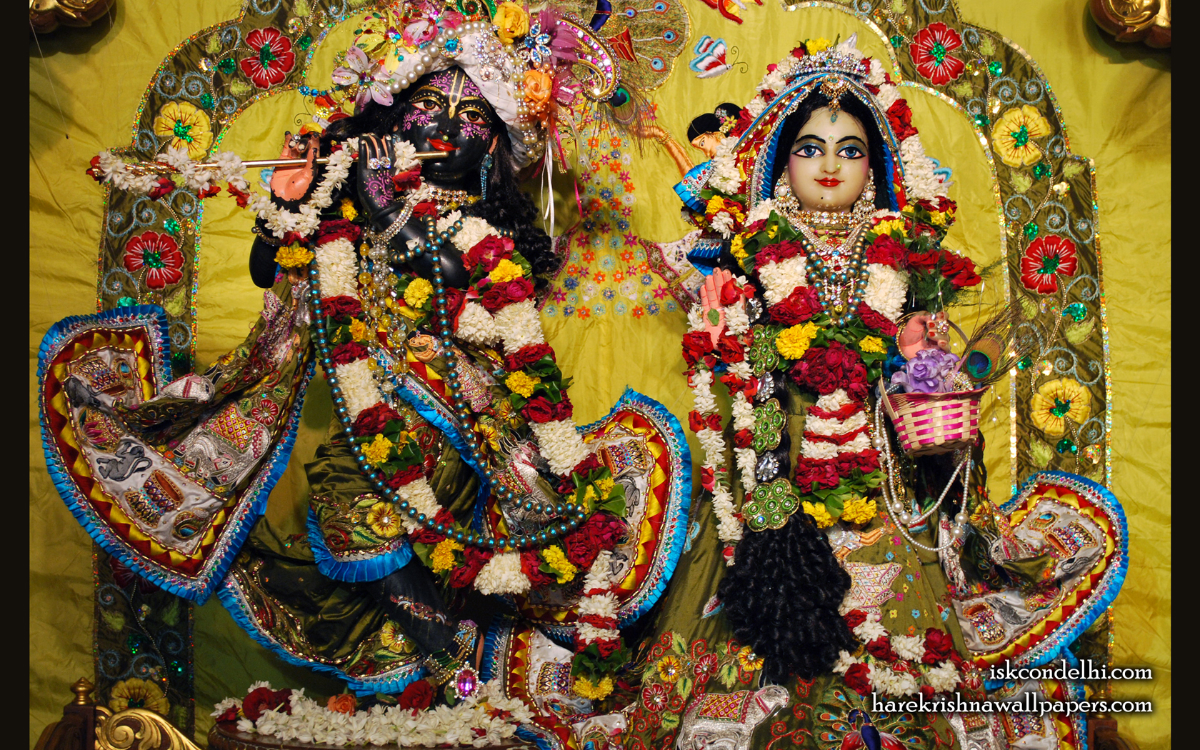 Sri Sri Radha Parthasarathi Wallpaper (007) Size 1680x1050 Download