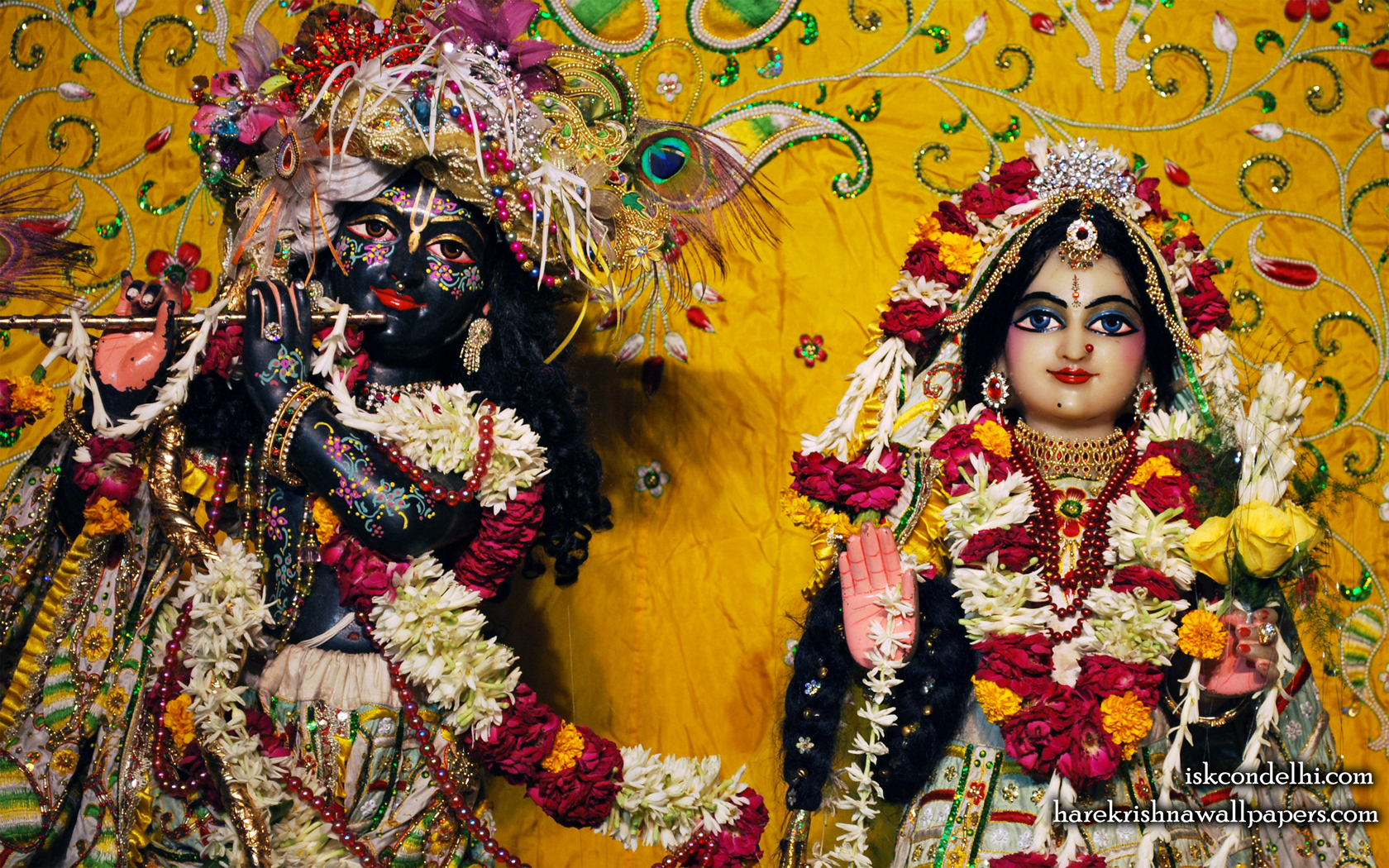 Sri Sri Radha Parthasarathi Close up Wallpaper (010) Size 1680x1050 Download