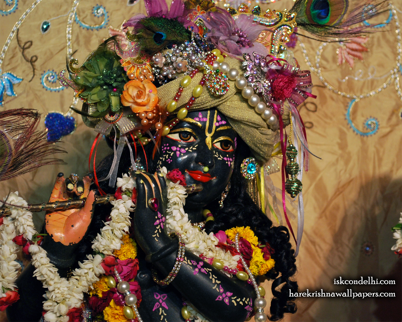 Sri Parthasarathi Close up Wallpaper (013) Size 1280x1024 Download