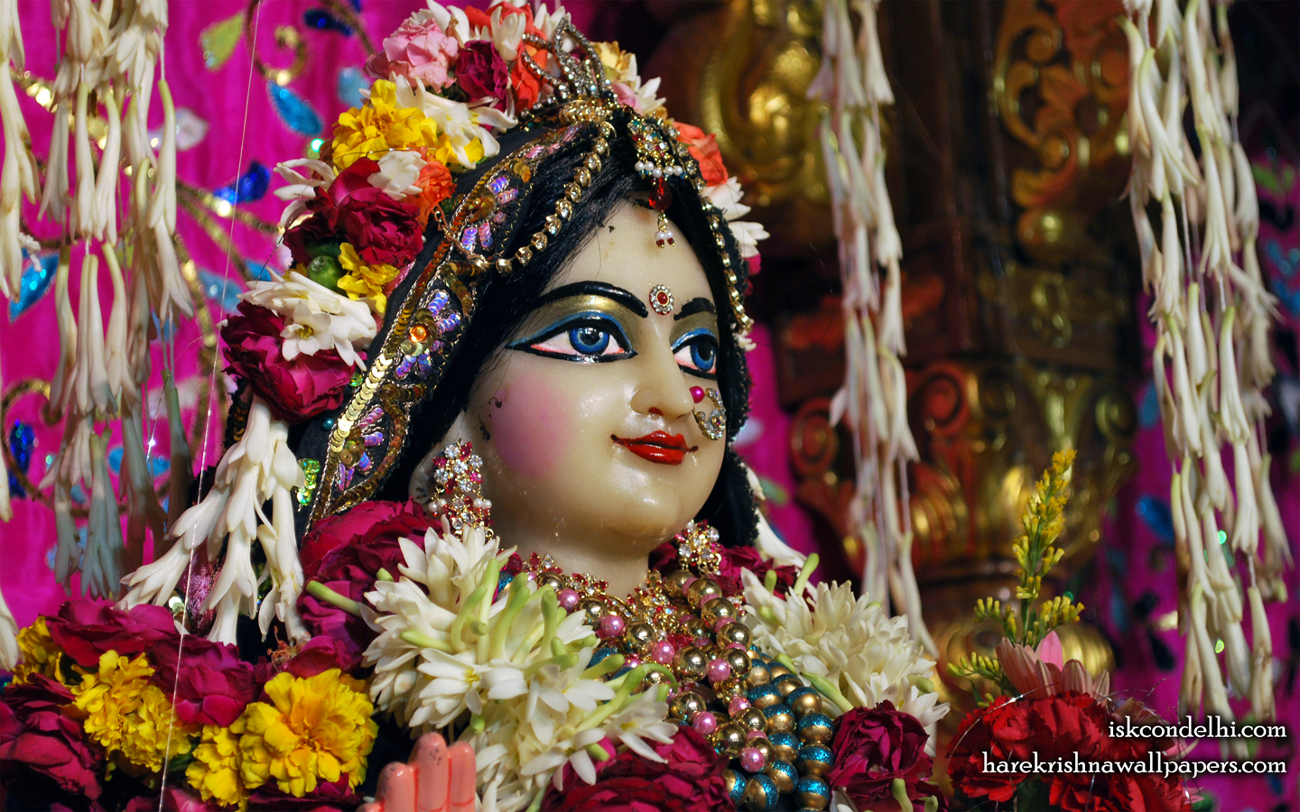Sri Radha Close up Wallpaper (022) Size 1440x900 Download