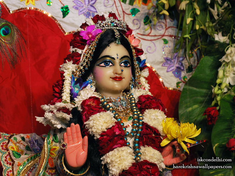 Sri Radha Close up Wallpaper (025) Size 800x600 Download