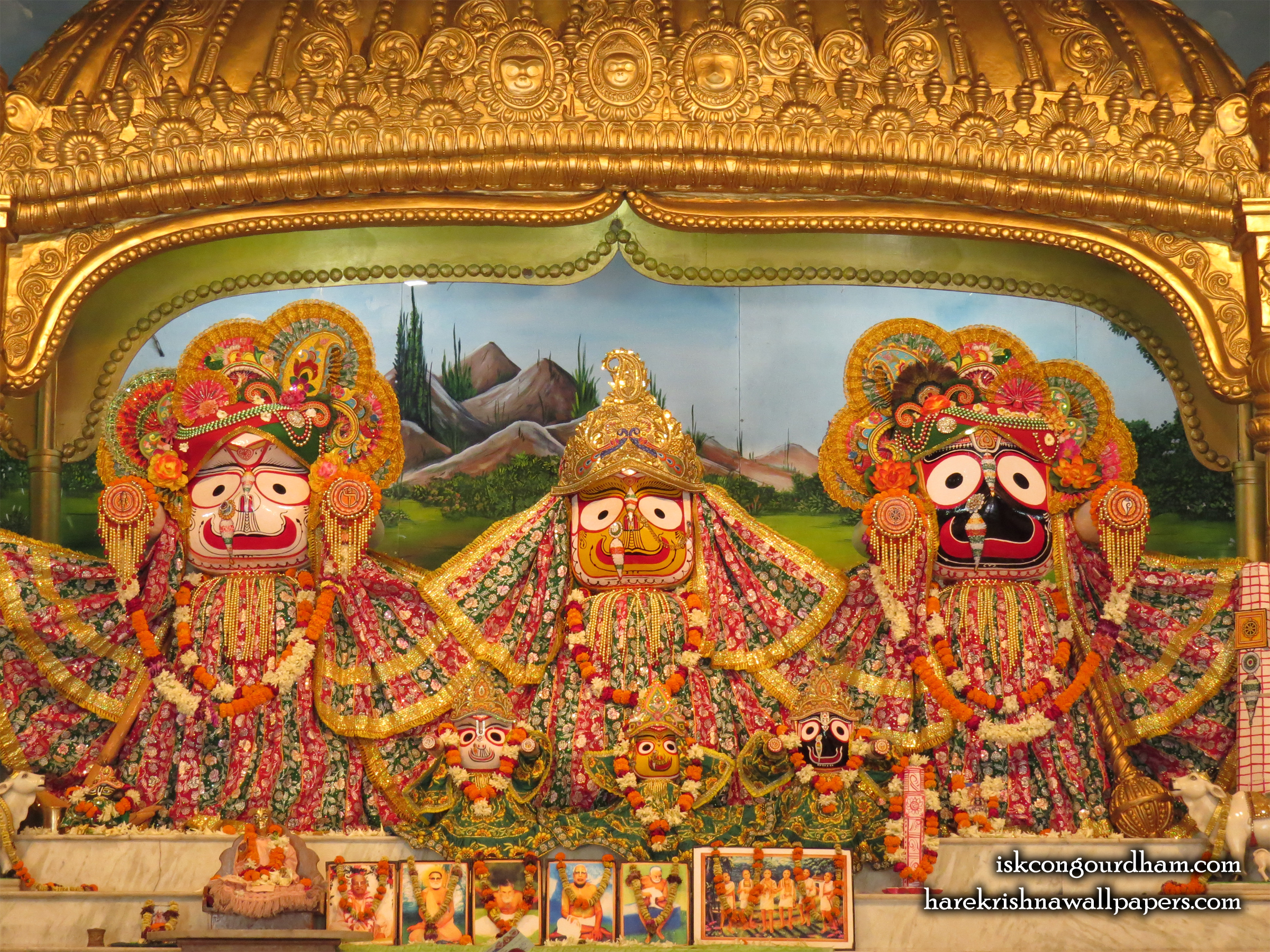 Jagannath Baladeva Subhadra Wallpaper (001) Size 2400x1800 Download