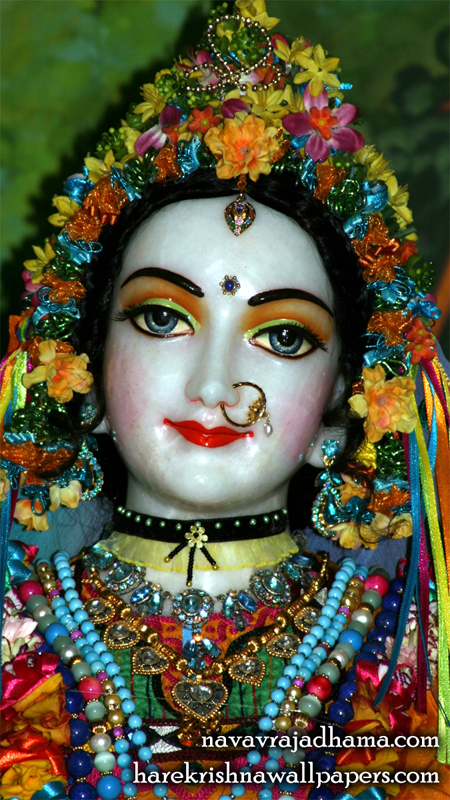 Sri Radha Close up Wallpaper (017) Size 450x800 Download